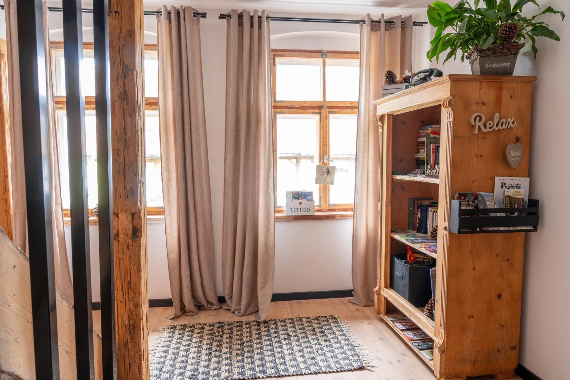 Apartamenty Sudeckie Nad Zalewem I Sosnówka Esterno foto